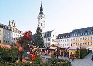 Gera Weihnachtsmarkt vor dem Rathaus