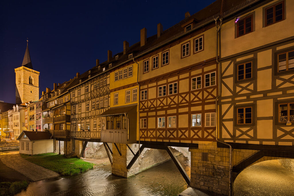 Krämerbrücke in Erfurt bei Nacht